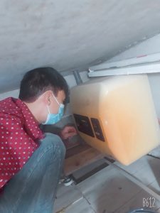 Thợ sửa bình nóng lạnh tại bán đảo Linh Đàm