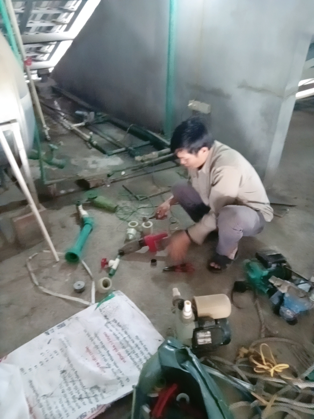 Thợ sửa đường ống nước